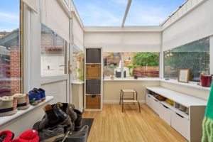 Photo 23- click for photo gallery